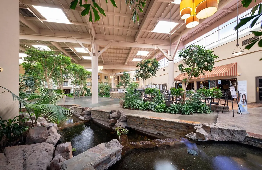 Concord Plaza Hotel-1