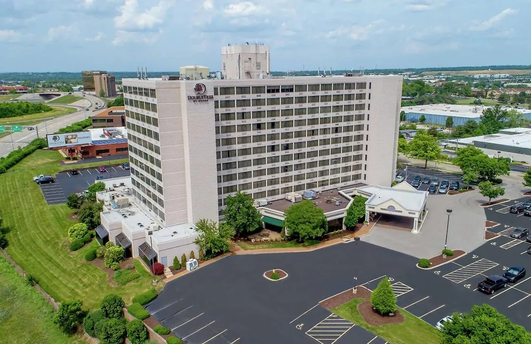 Doubletree By Hilton St. Louis At Westport-1