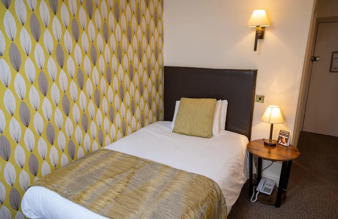 Cross Hands Hotel By Greene King Inns-1