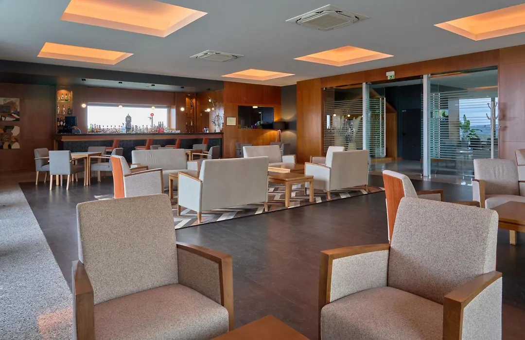 Hotel Versatile-1