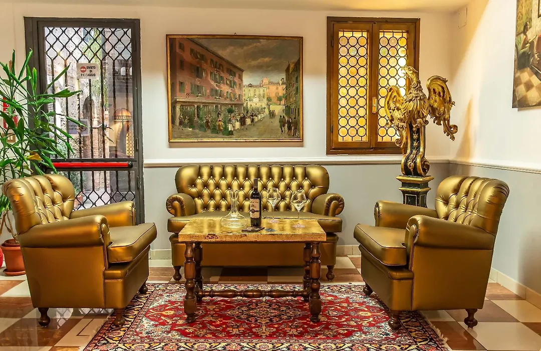 Hotel La Fenice Et Des Artistes-1