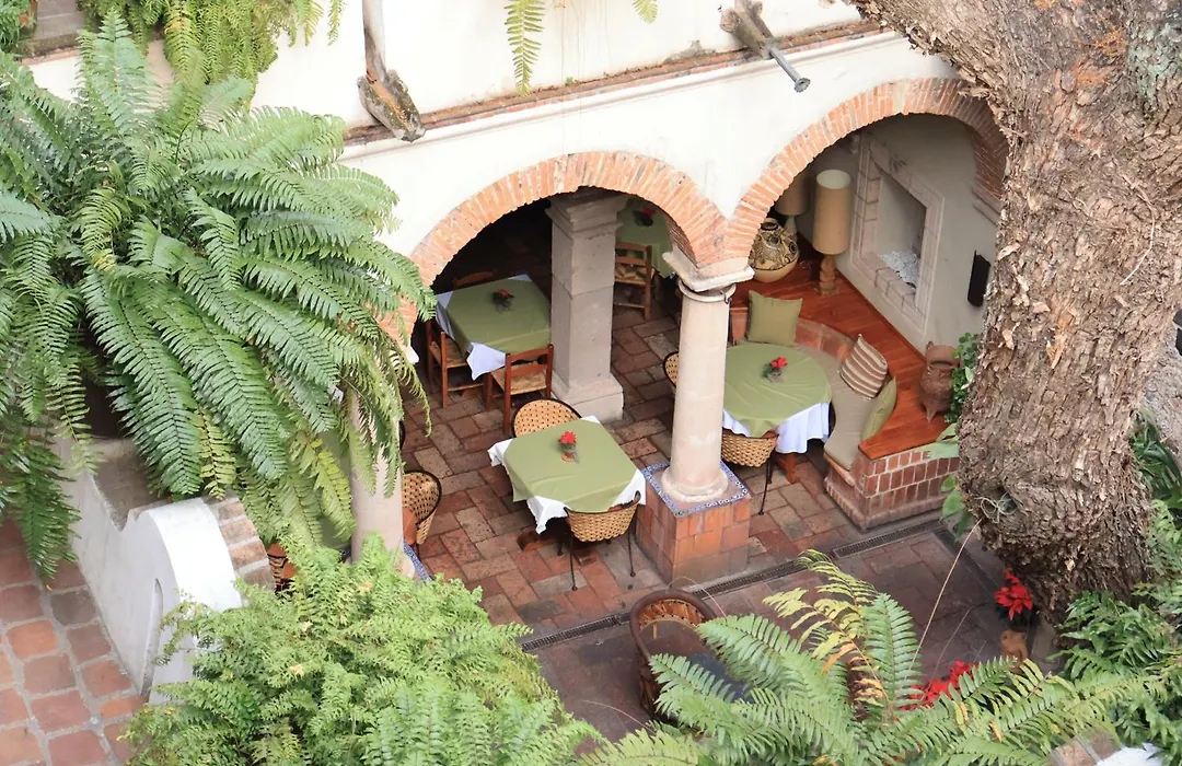 Hotel los Arcos-1