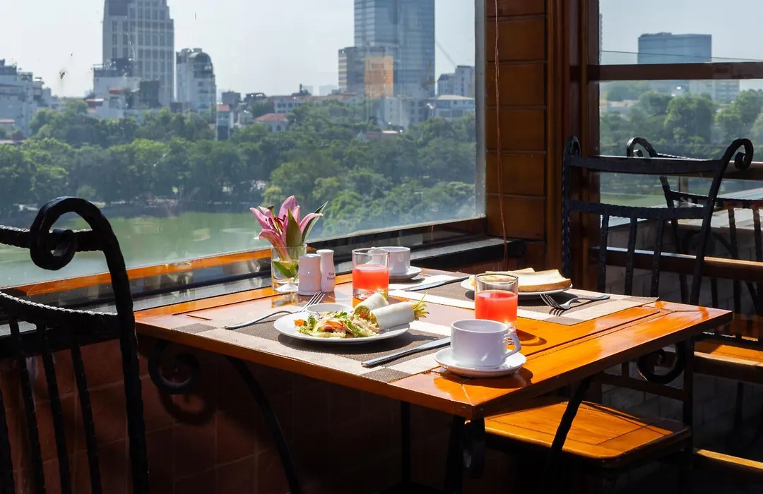 Centre Point Hanoi Hotel-1
