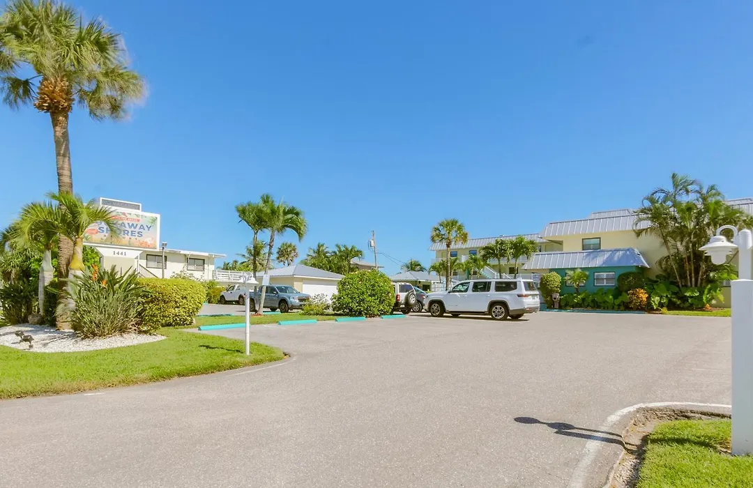 Tuckaway Shores Resort-1