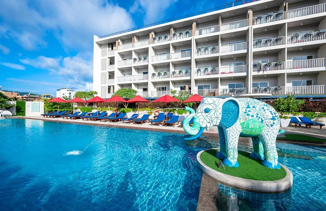 Ramada By Wyndham Phuket Deevana-1