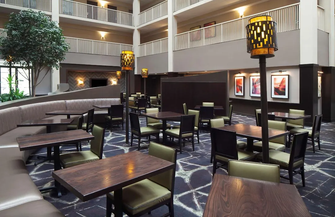 Embassy Suites By Hilton Philadelphia Airport-1