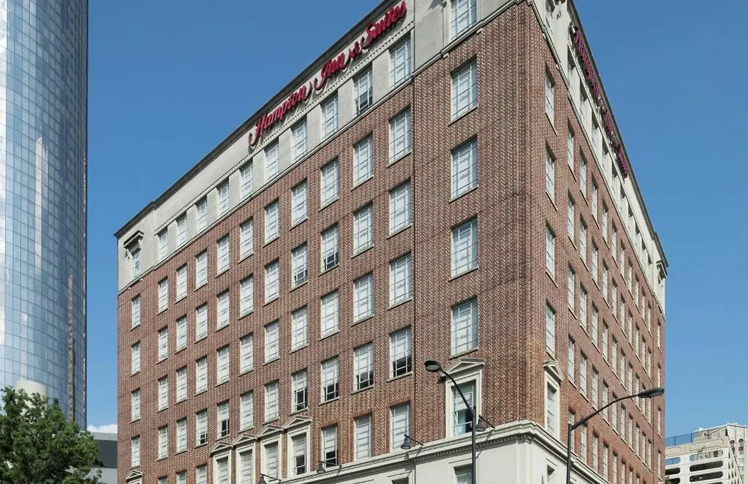 Hampton Inn & Suites Atlanta-Downtown-1