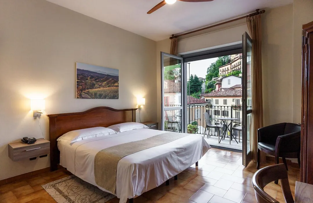 Hotel Il Grappolo D'Oro-1