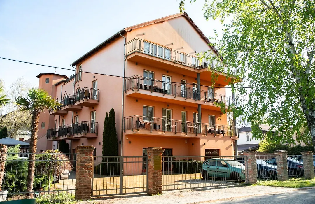 Hotel La Riva-1