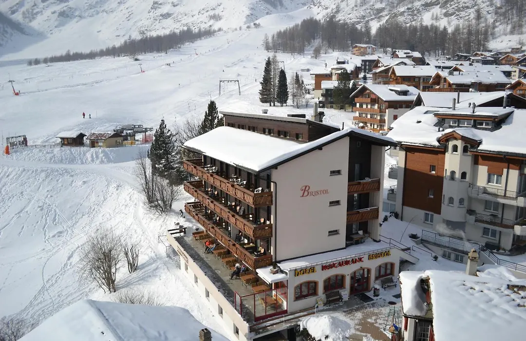 Hotel Bristol-1