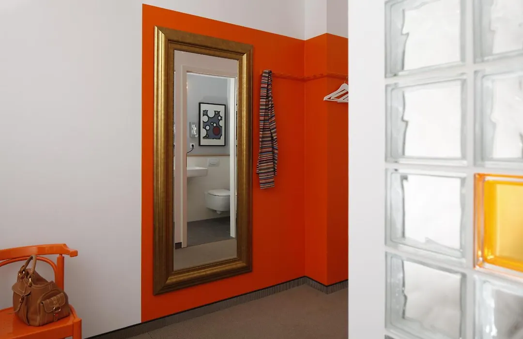 Hotel 38-1