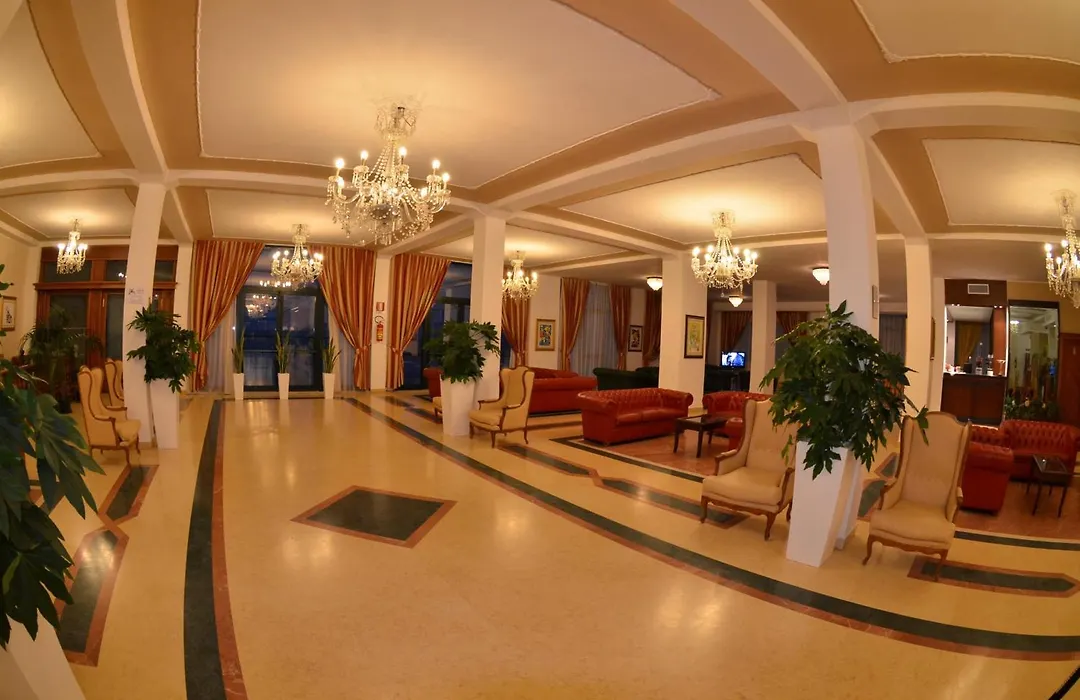 Grand Hotel Montesilvano-1