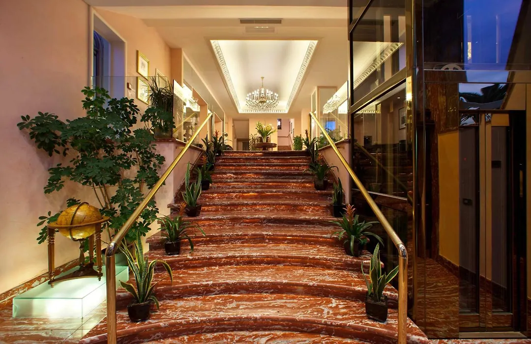 Hotel Continental-1