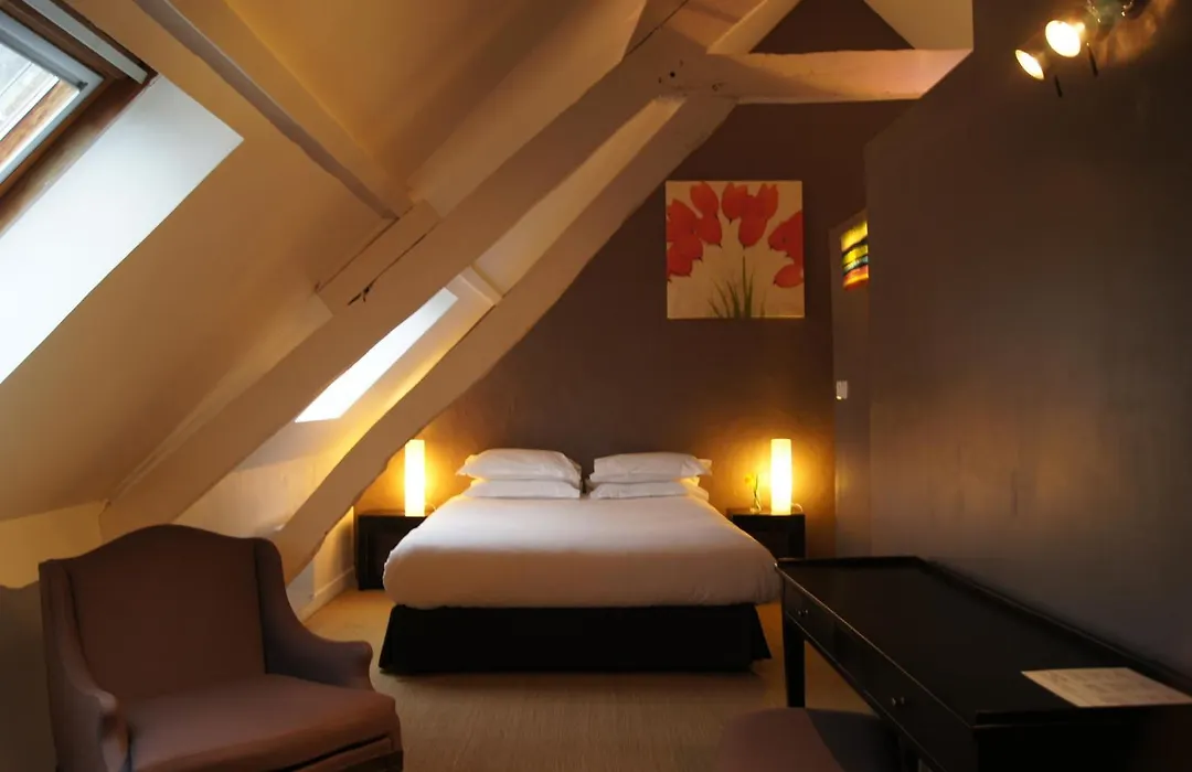 Logis La Ferme Du Vert-1