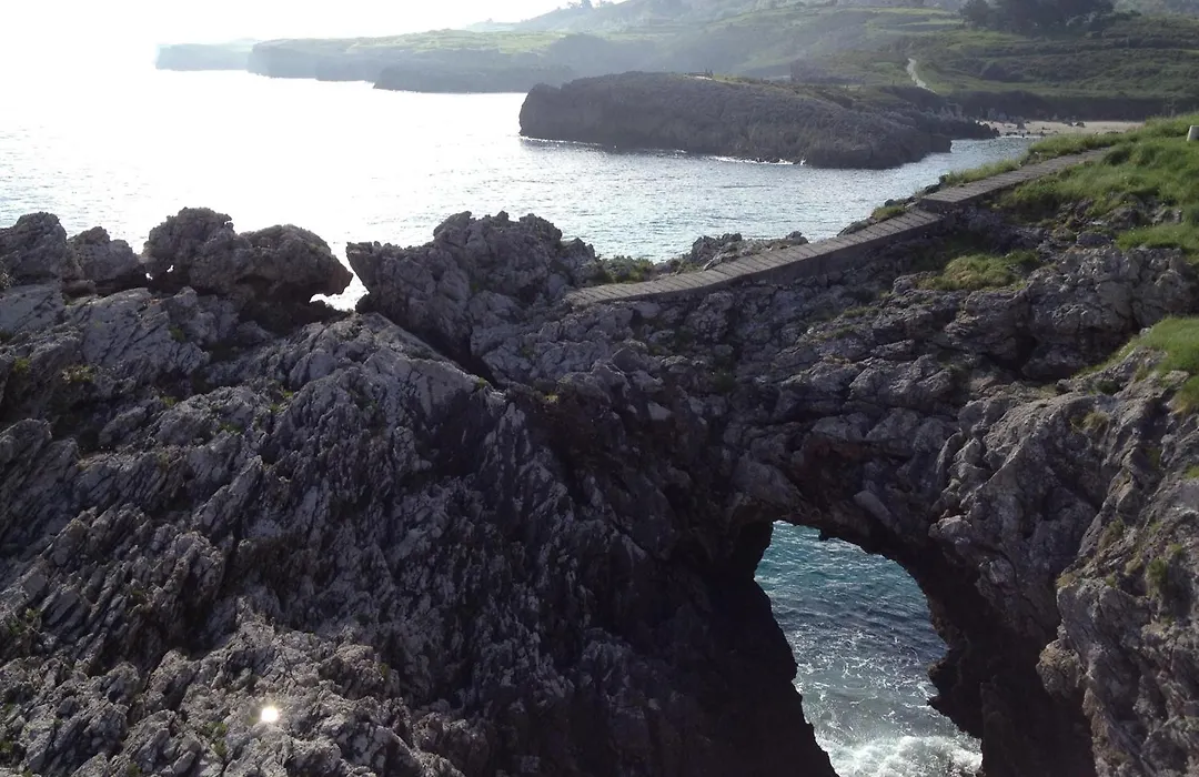 Las Rocas-1