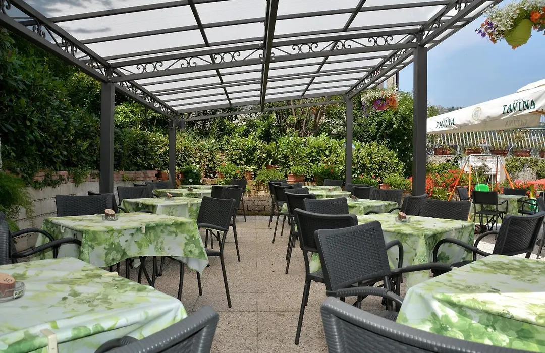 Stella D'Oro - Hotel&Apartments-1