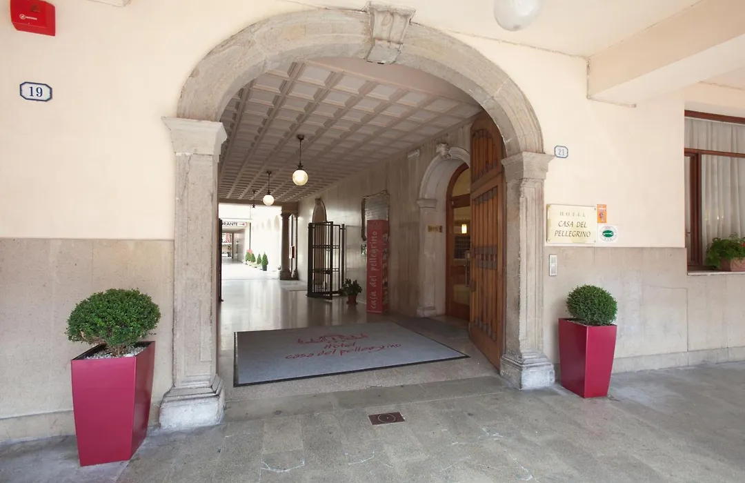 Hotel Casa Del Pellegrino-1