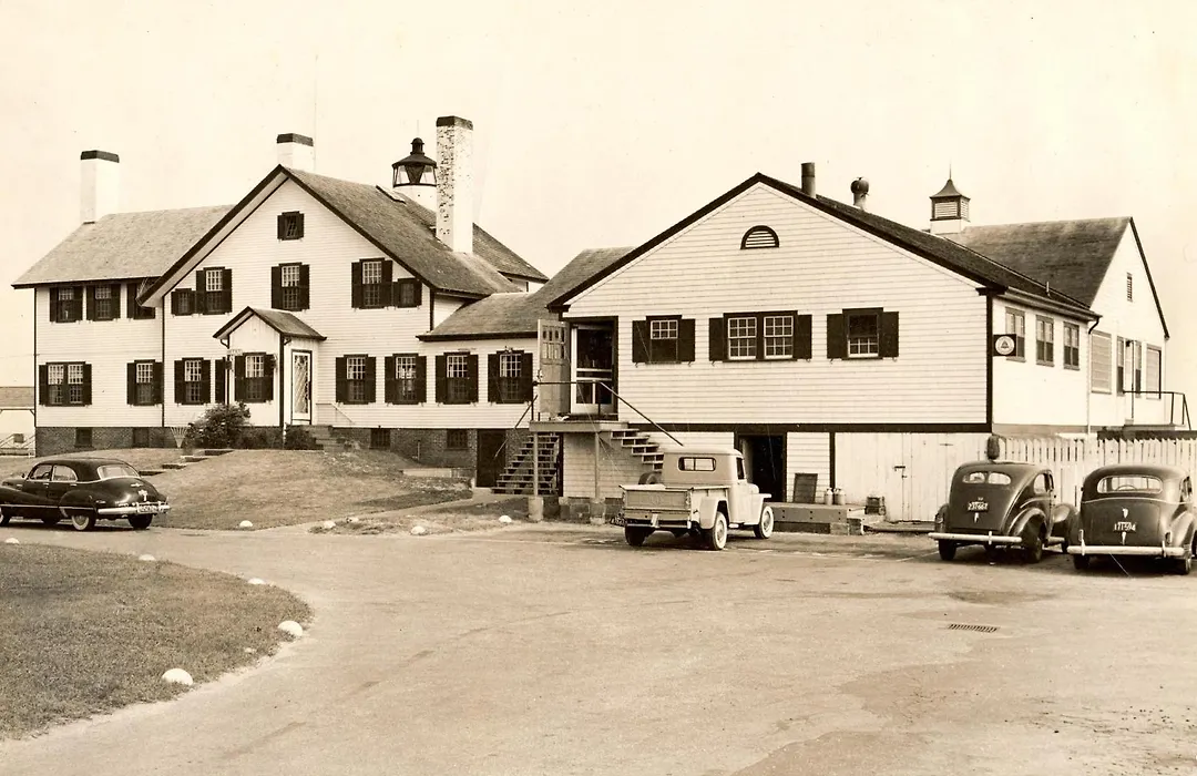 Lighthouse Inn Cape Cod-1