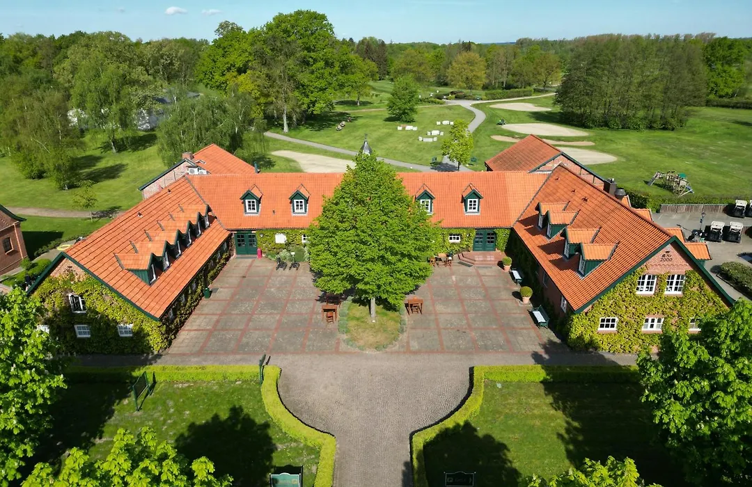 Schloss Lüdersburg-1