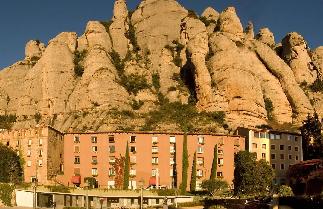 Hotel Abat Cisneros Montserrat-1