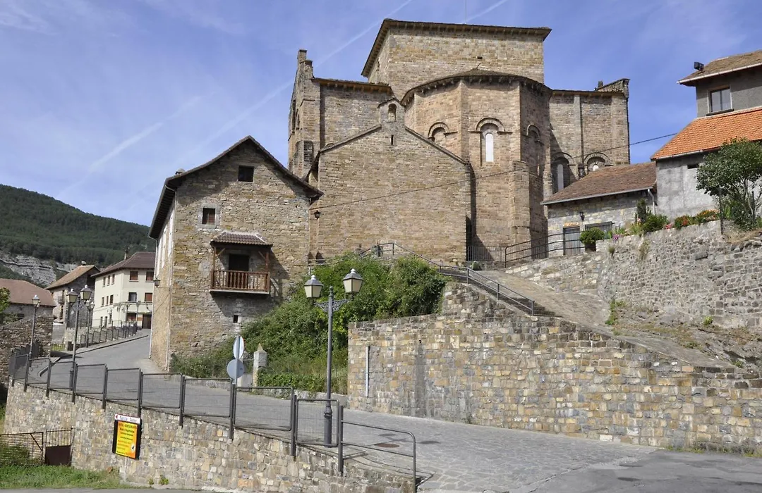 Hotel Castillo D'Acher-1