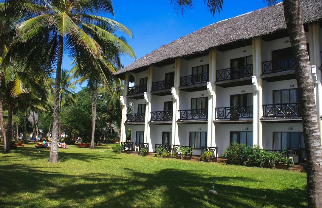 Papillon Lagoon Reef Hotel-1
