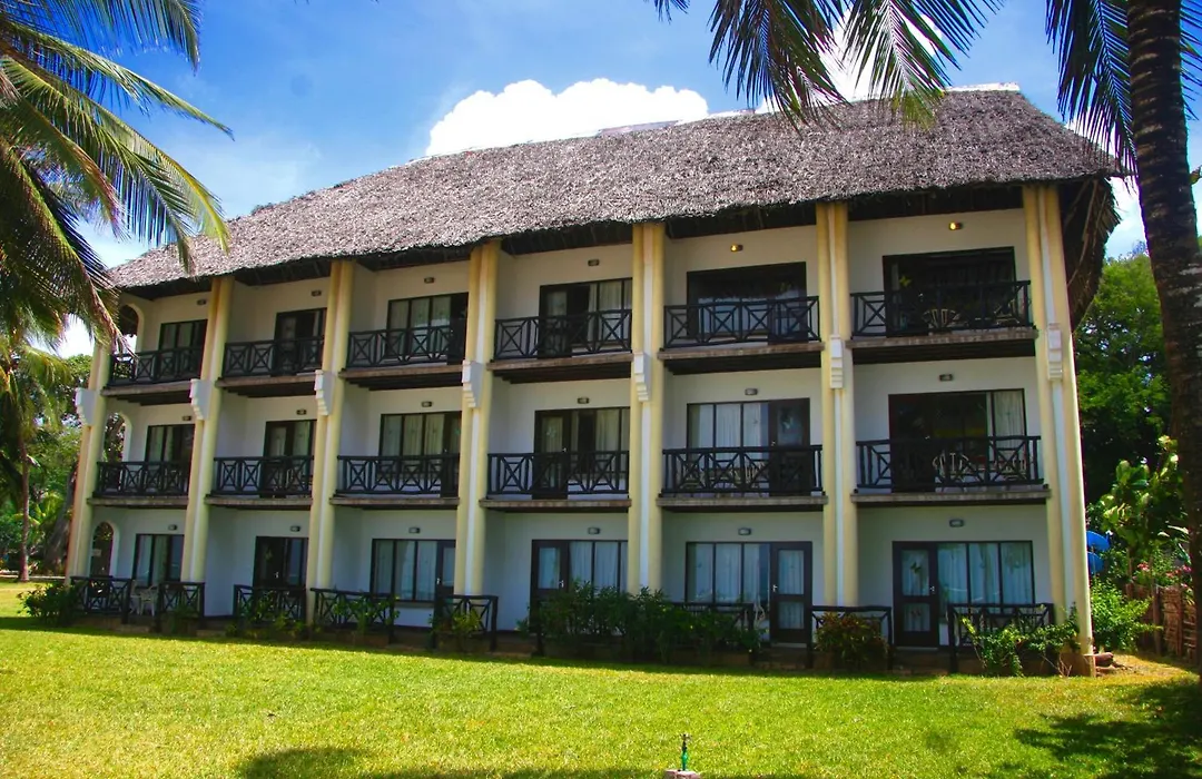 Papillon Lagoon Reef Hotel-1