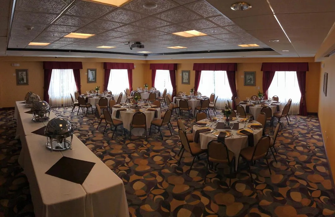 Mineral Palace Hotel & Gaming-1