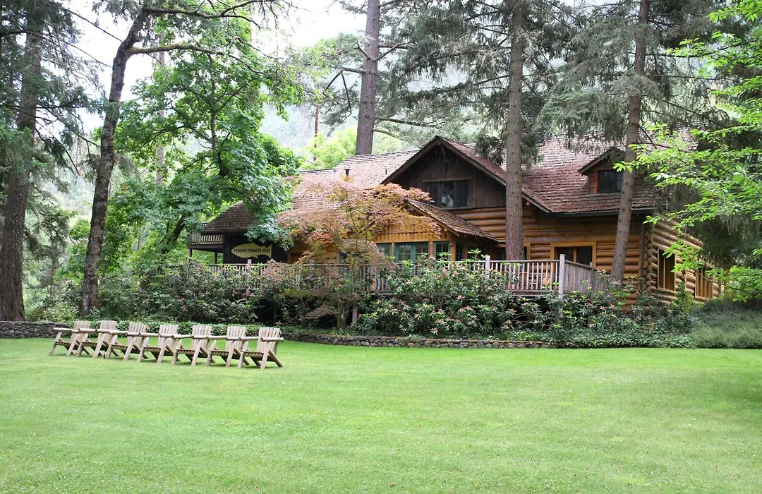 Weasku Inn-1