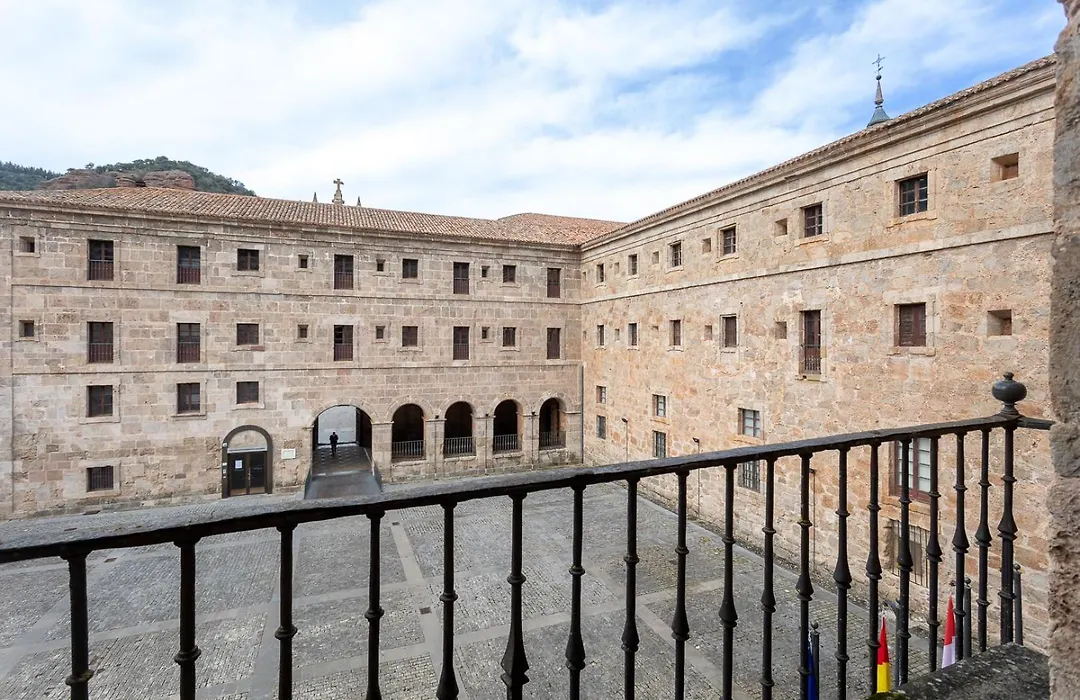 Hostería del Monasterio de San Millan-1