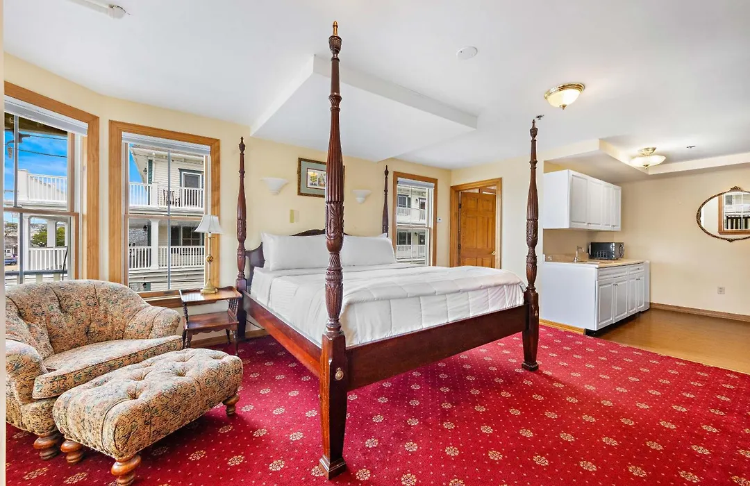 Majestic Hotel-1