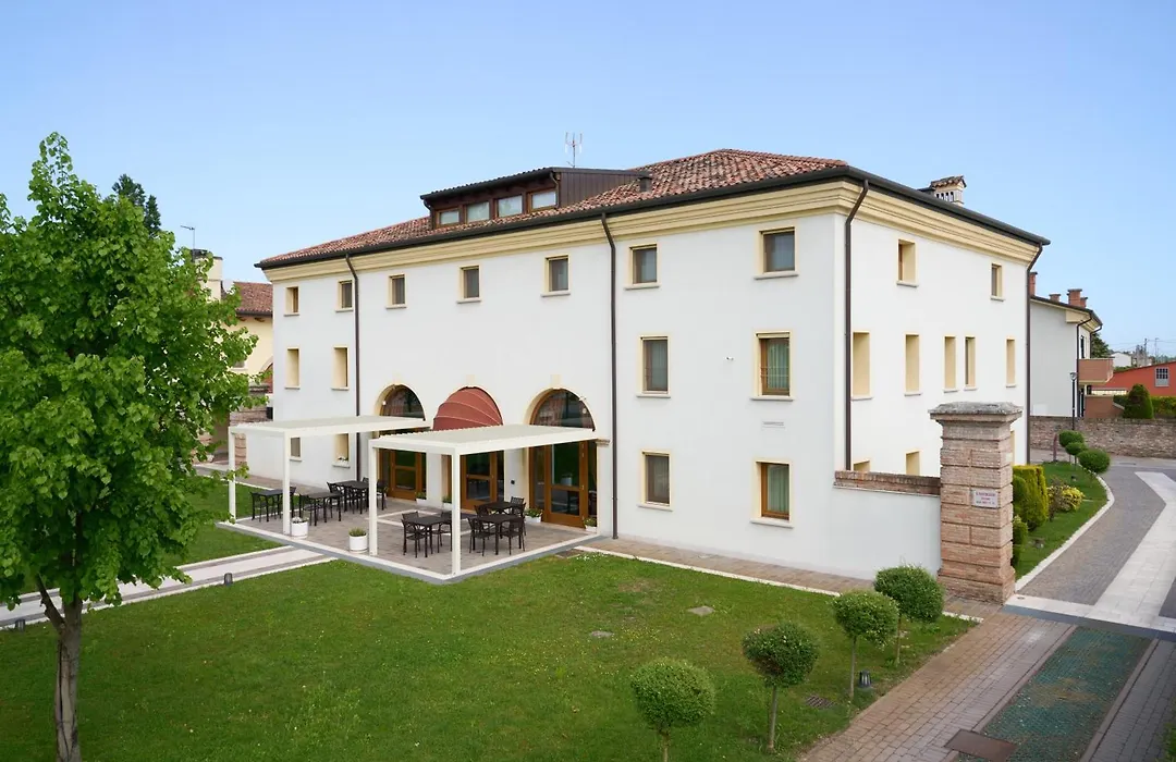 Albergo Antica Corte Marchesini-1