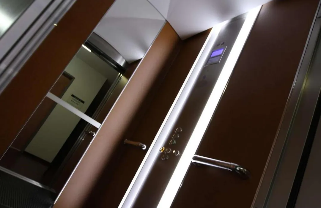 Brit Hotel Confort Villeneuve Sur Lot-1