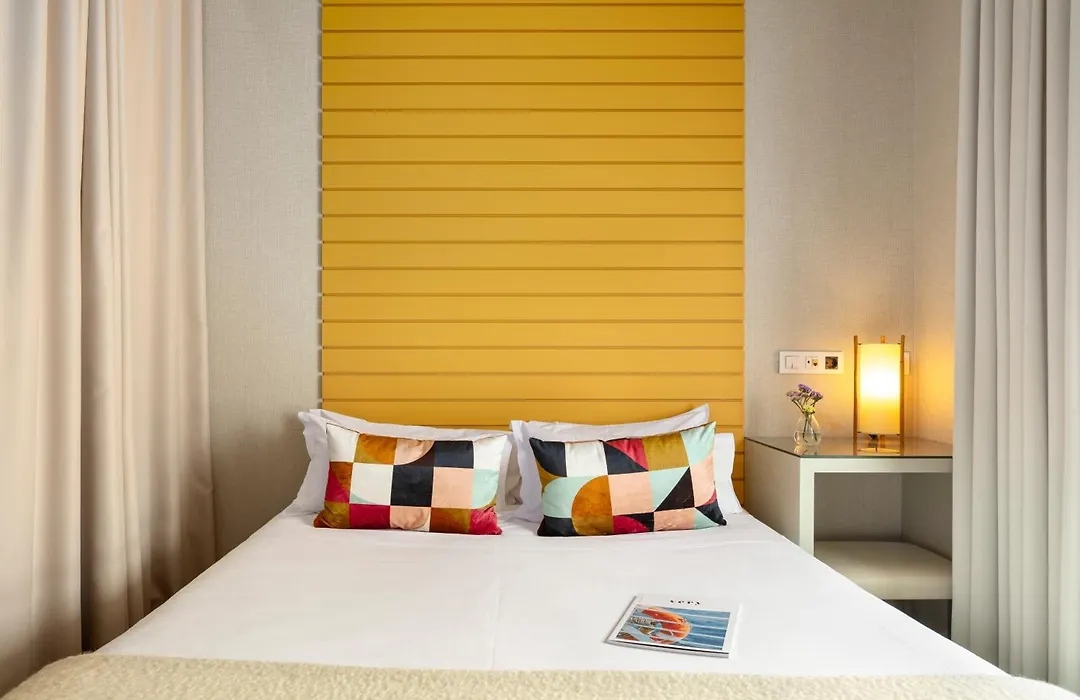 Hotel Miro-1