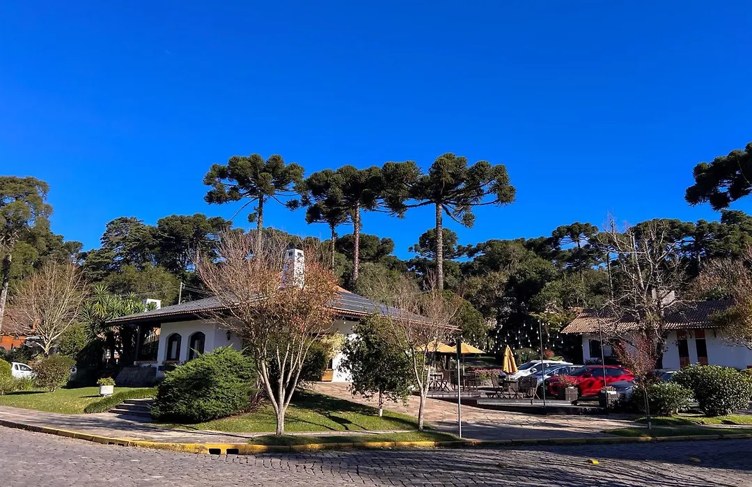 Vila Suzana Parque Hotel-1