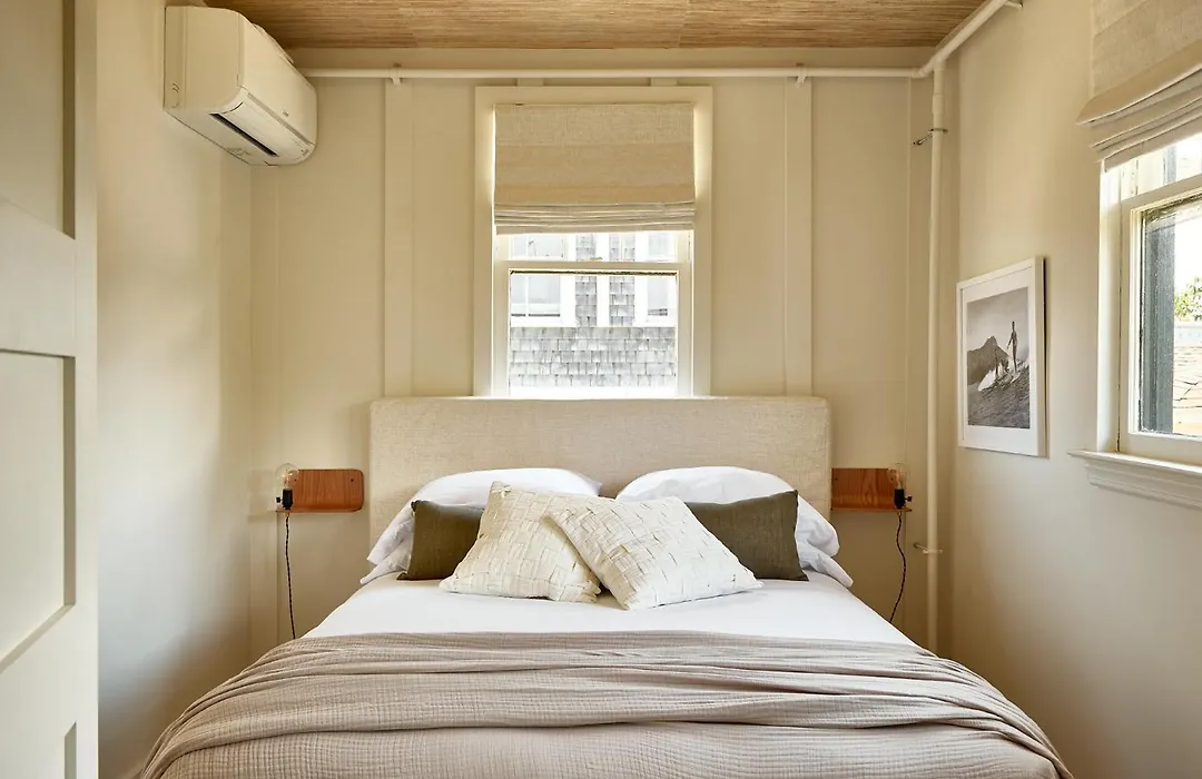 Block Island Beach House-1