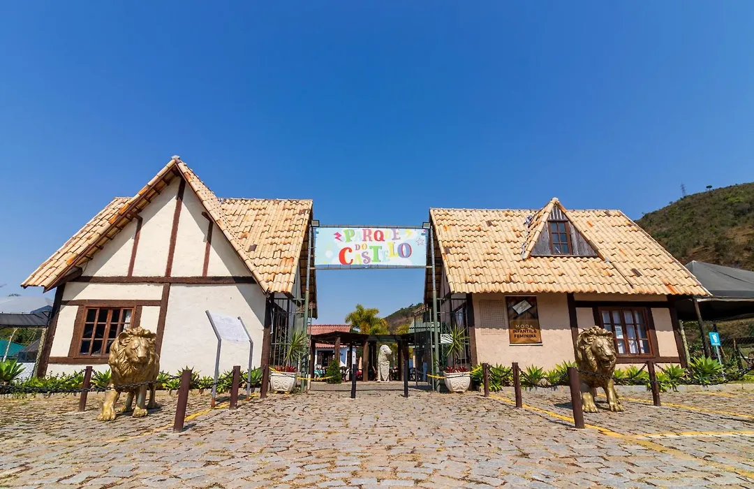 Castelo De Itaipava - Hotel, Eventos E Gastronomia-1