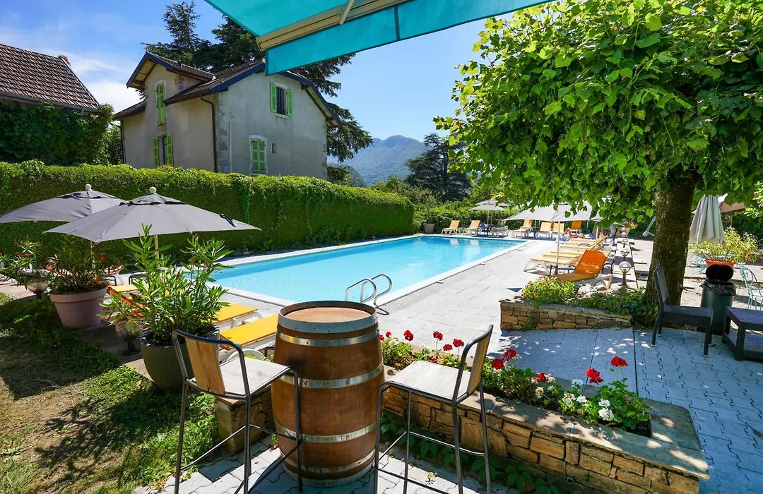 Hotel du Lac-1
