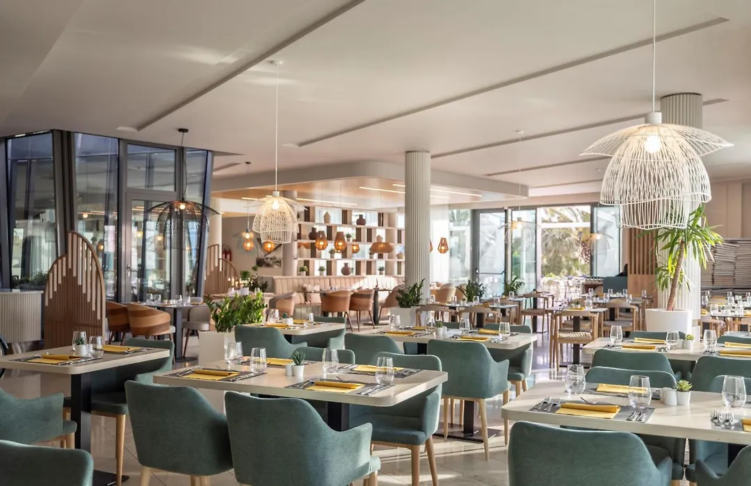 Valamar Lacroma Hotel-1