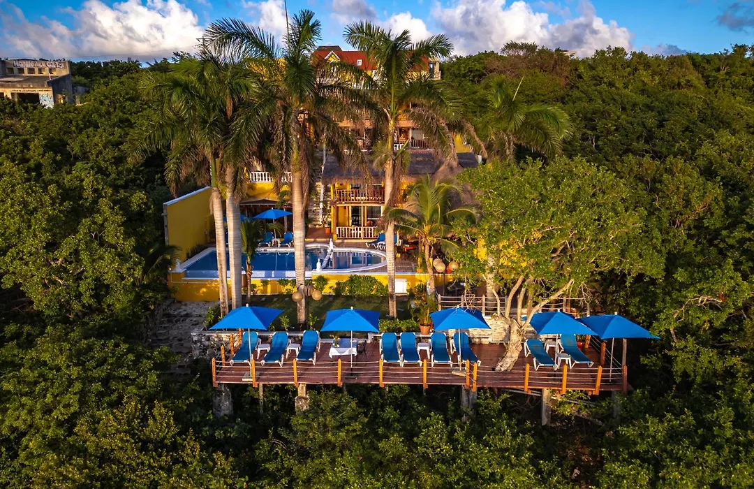 Hotel La Joya Isla Mujeres-1