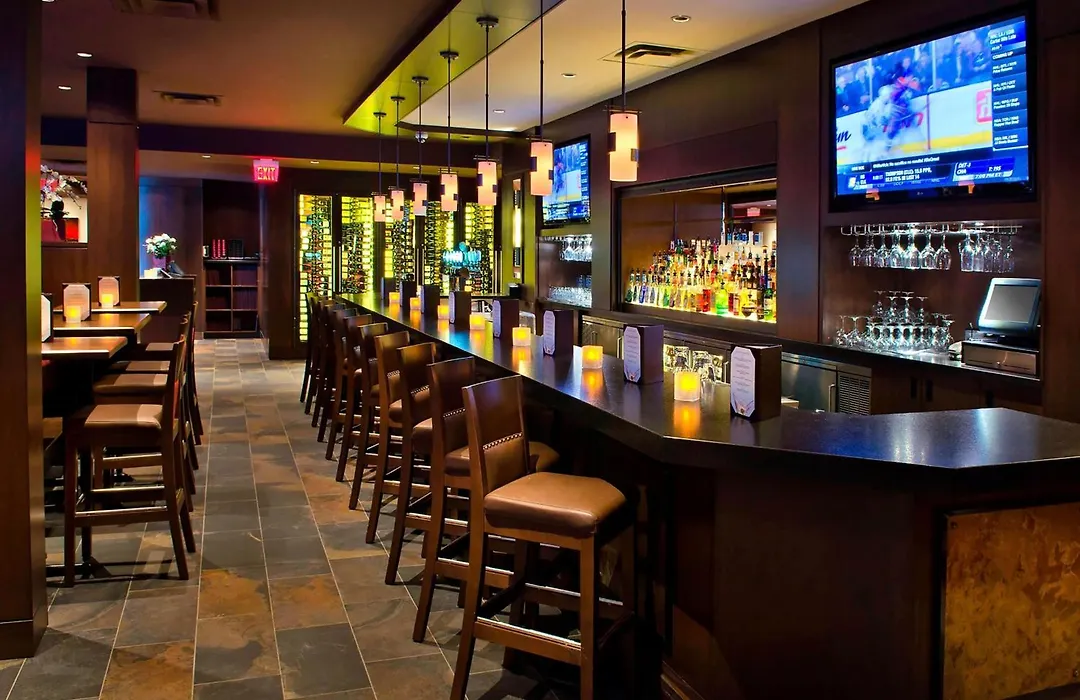 Courtyard By Marriott Niagara Falls-1