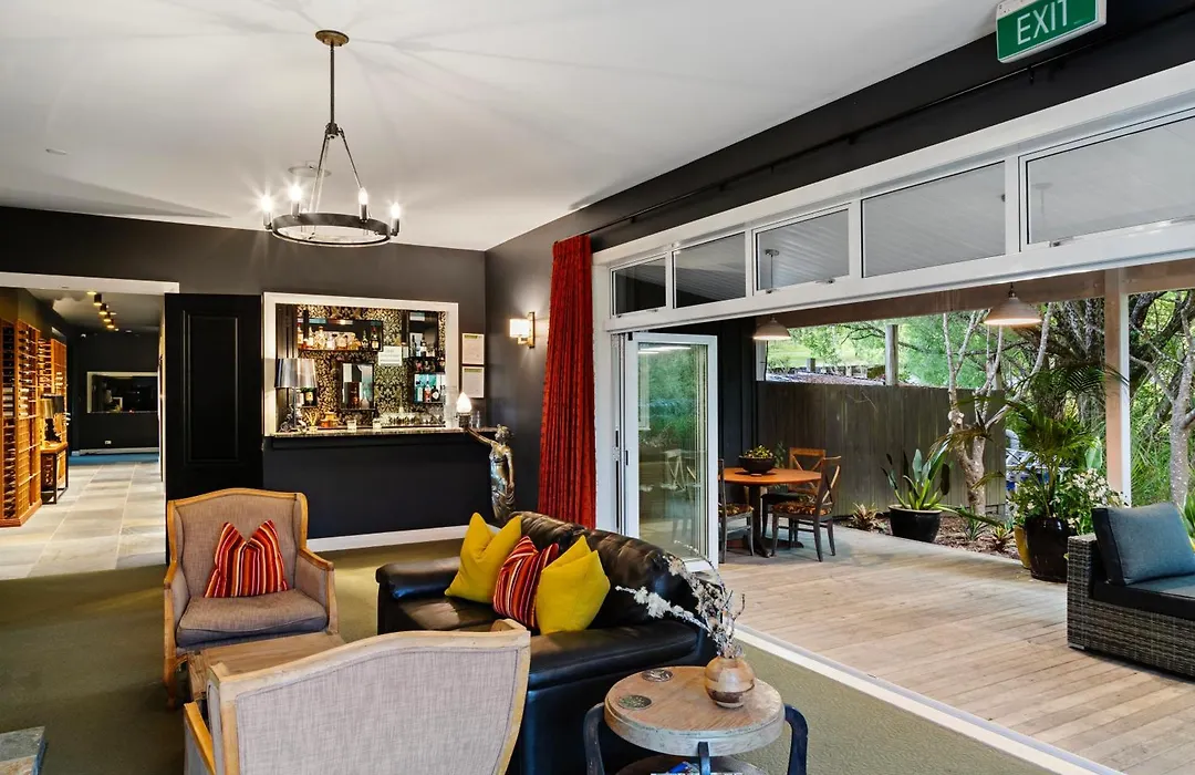 Woodhouse Mountain Lodge-1