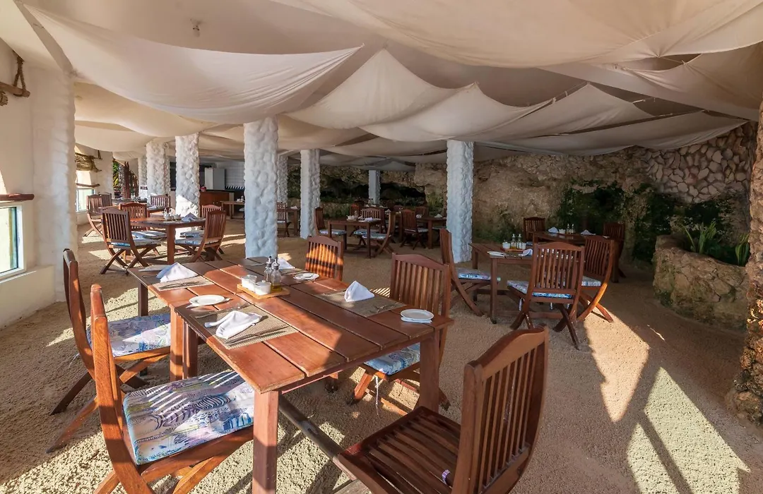 Bahari Beach Hotel-1