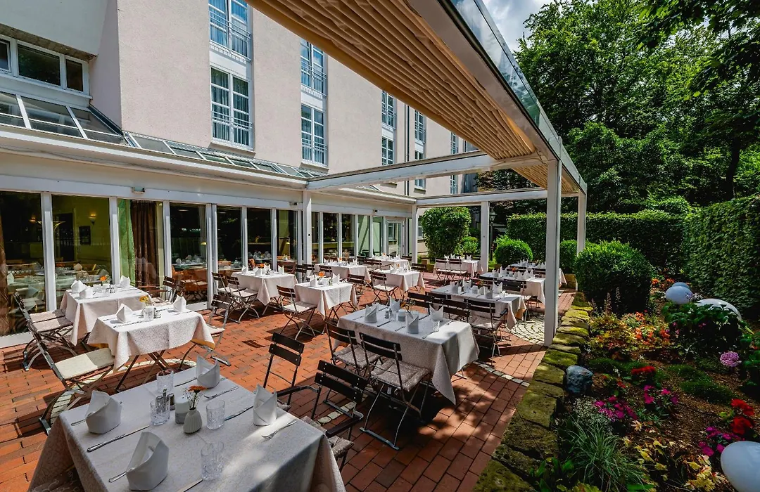 Hotel am Schlosspark-1