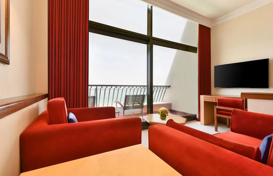 Sheraton Grand Doha Resort & Convention Hotel-1