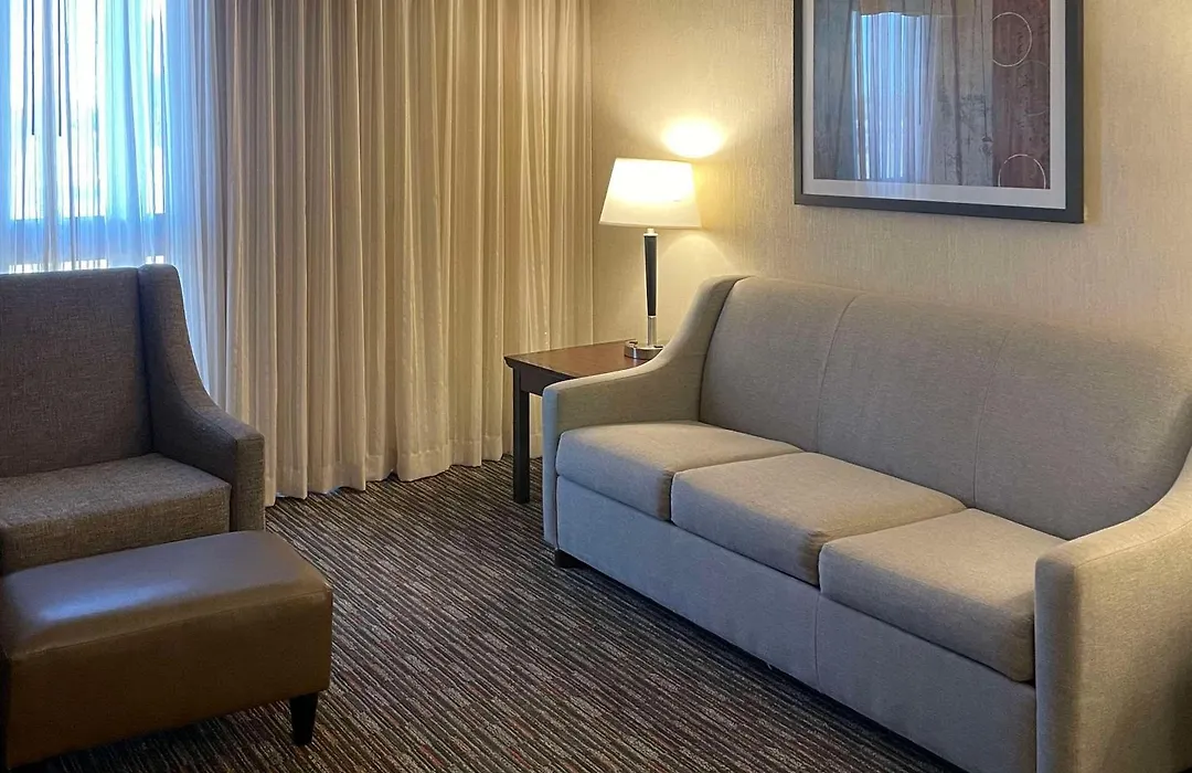 Prado Hotel By Choice Hotels-1