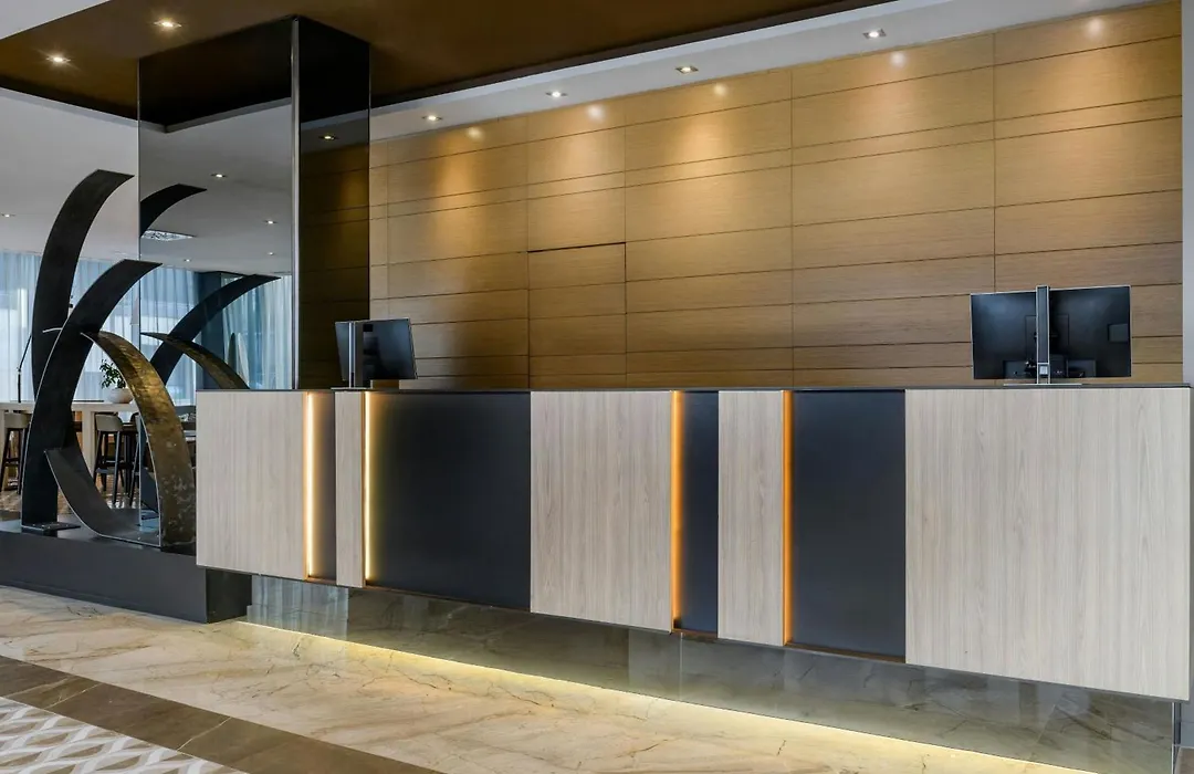 Ac Hotel Madrid Feria By Marriott-1