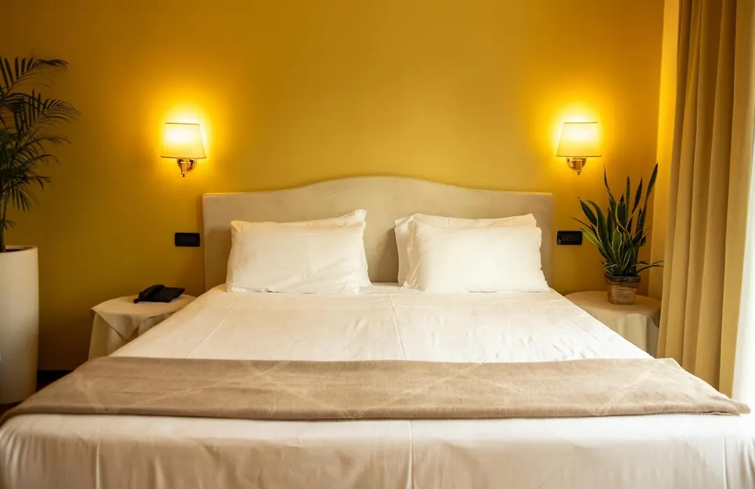 Admiral Hotel Villa Erme-1