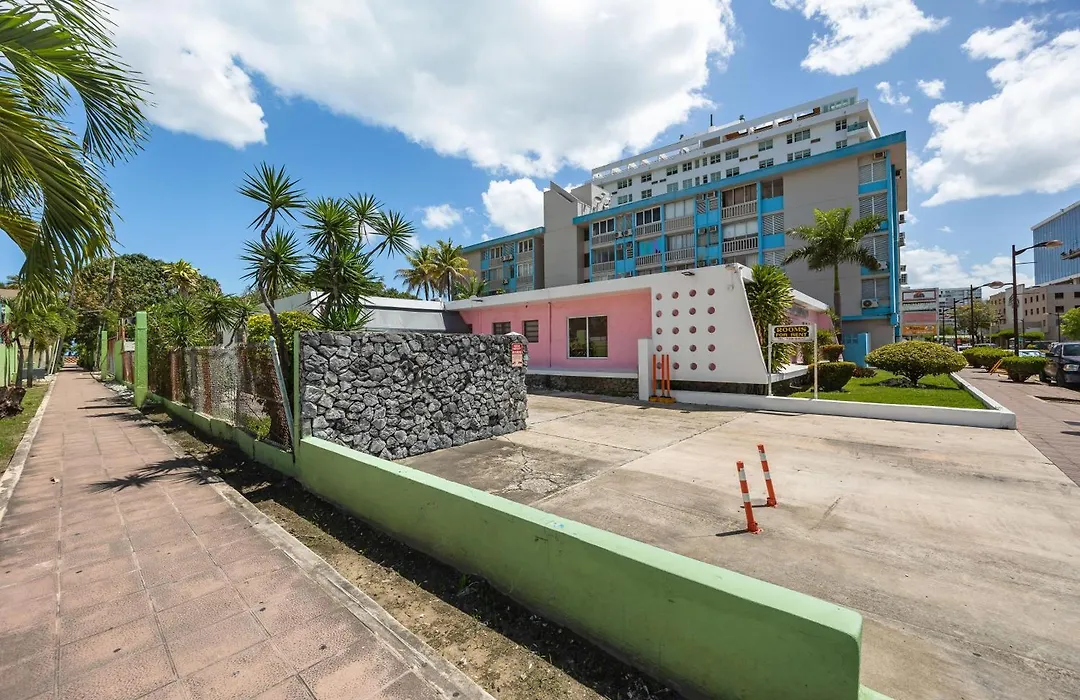 Borinquen Beach Inn-1