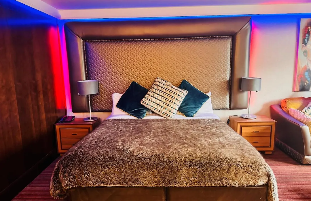 Blanco'S Hotel-1